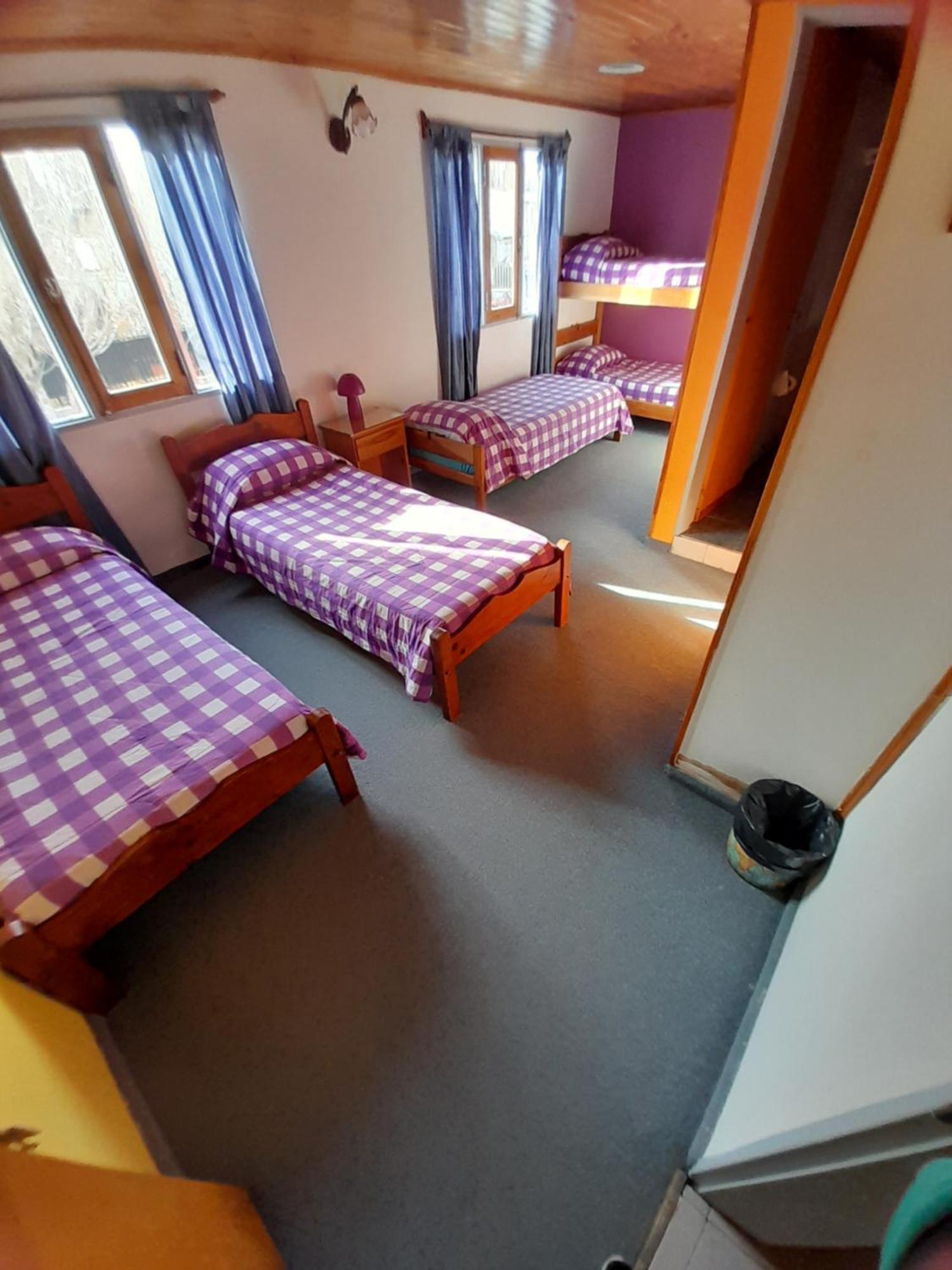 Hostel Elal إل كالافاتي الغرفة الصورة