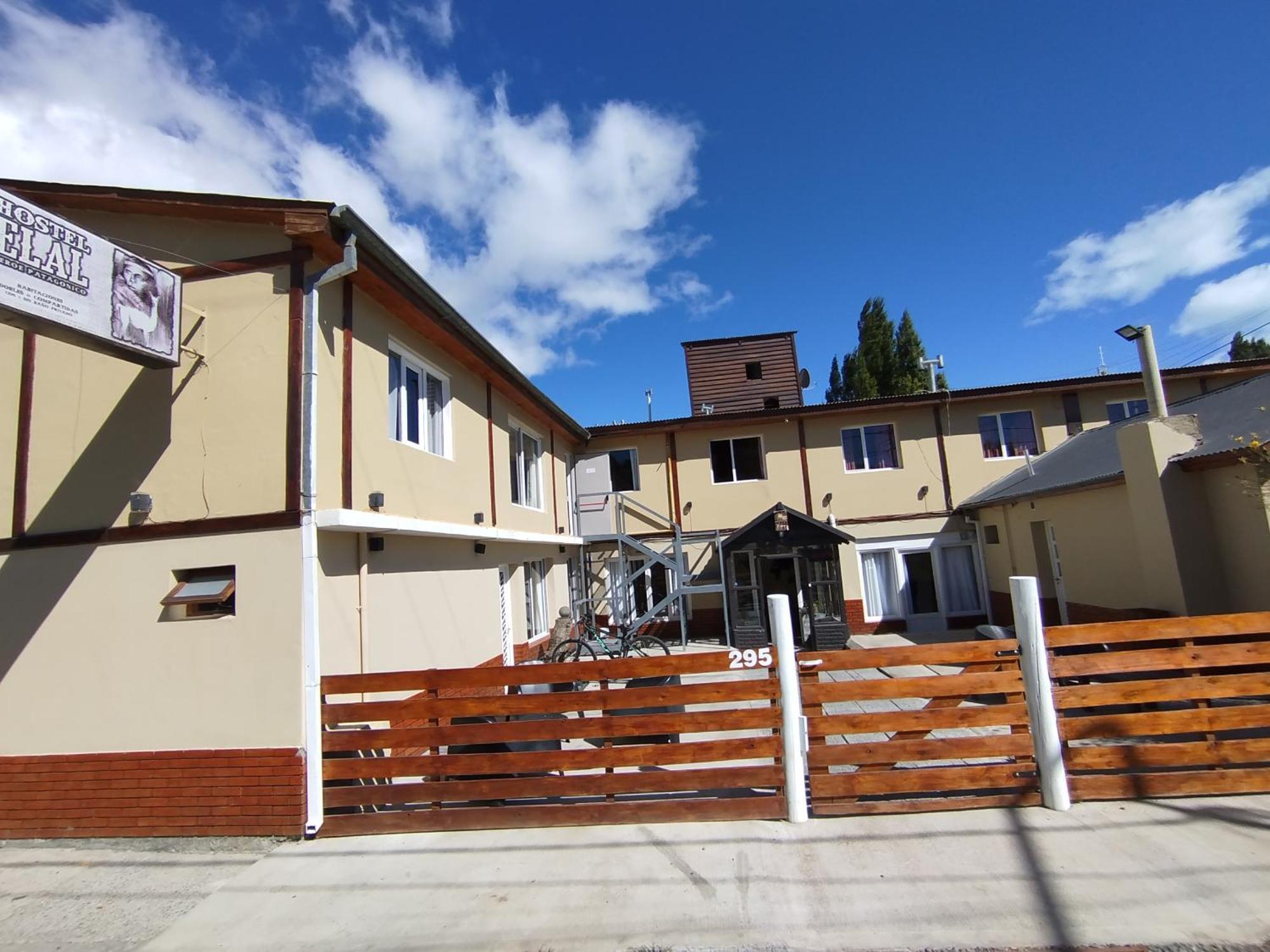 Hostel Elal إل كالافاتي المظهر الخارجي الصورة